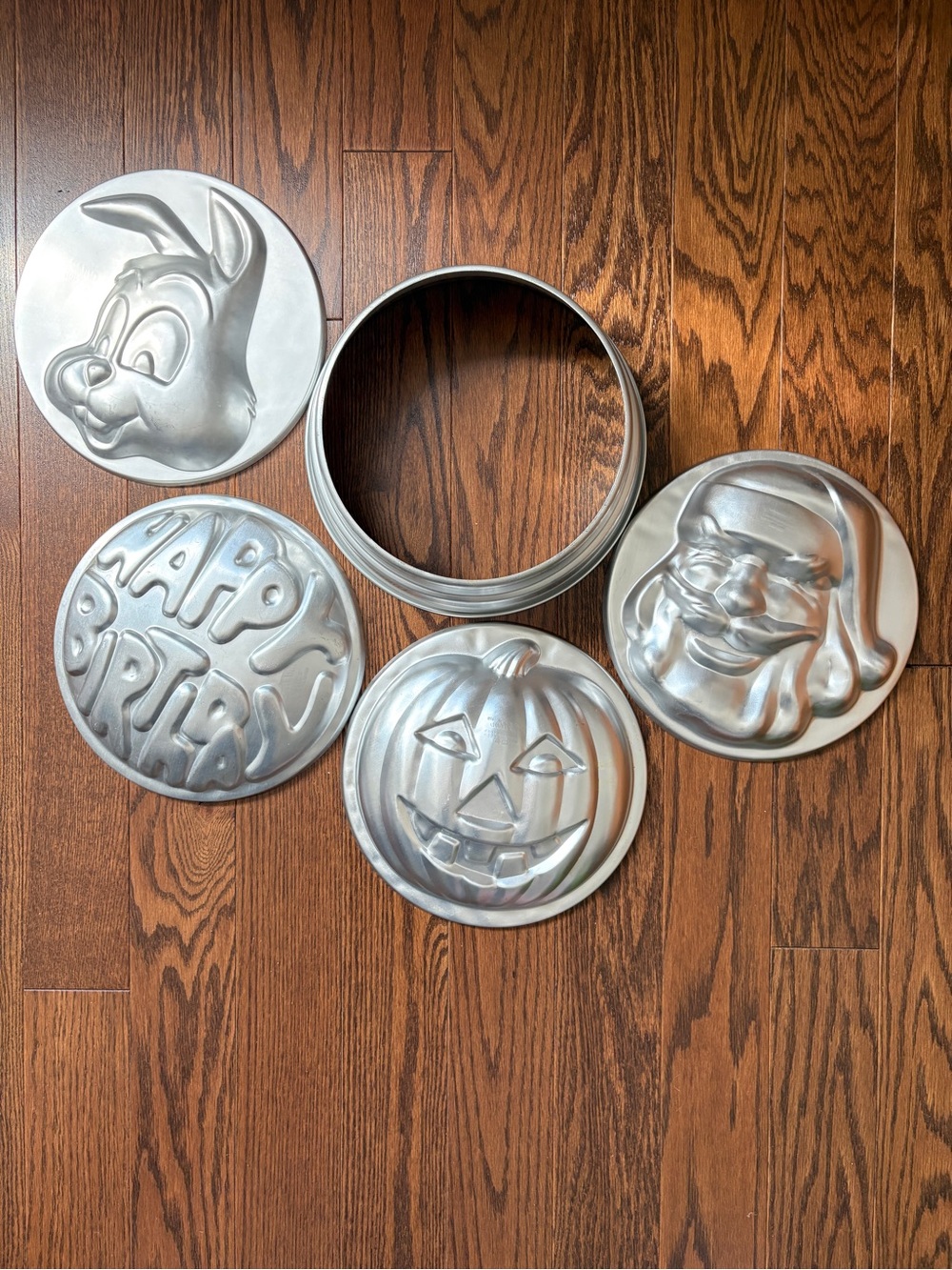 Vintage Wilton "Multi-Pan" Ring Cake Pan Set with Four Multi-Pan Inserts Molds